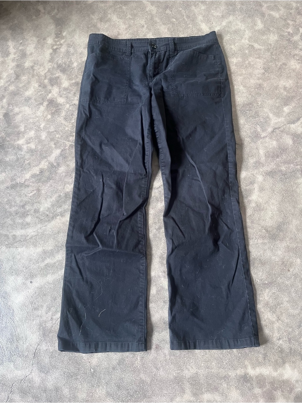 Gloria Vanderbilt Classic Black Lightweight Straight-Leg Pants